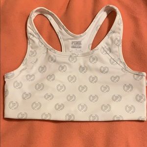 PINK Size M Ultimate Sports Bra